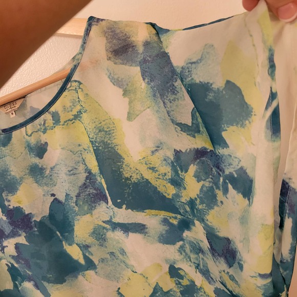 GUESS Los Angeles Watercolor Sheer Blouse M - Picture 7 of 8